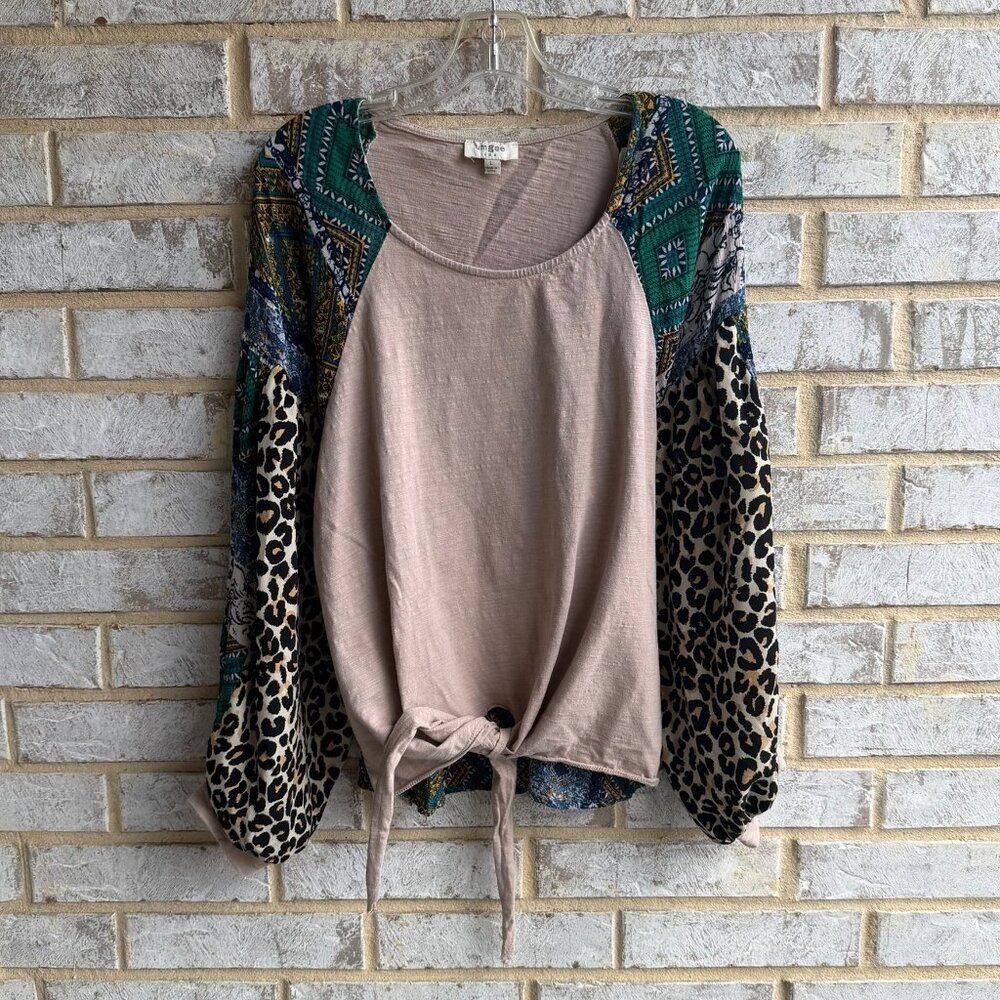 UMGEE Long Balloon Sleeve Geo/Animal Print Tie Bottom Boho Blouse Size L.